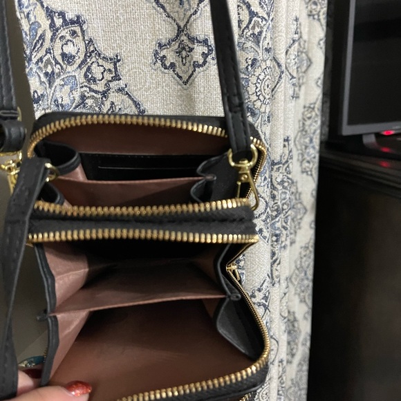 🧡 3 For $20 Small cross body purse - Picture 3 of 4